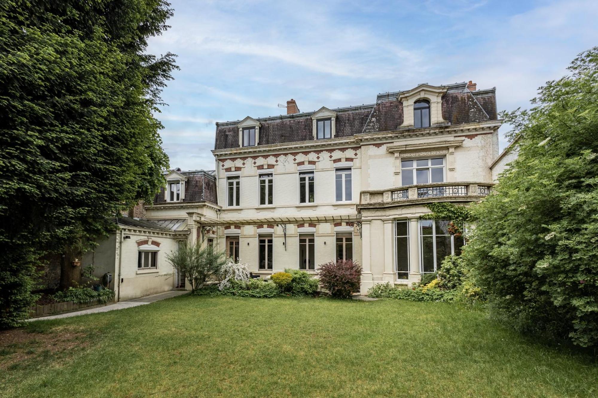 Hotel Particulier - Le 119 Valenciennes Exterior photo